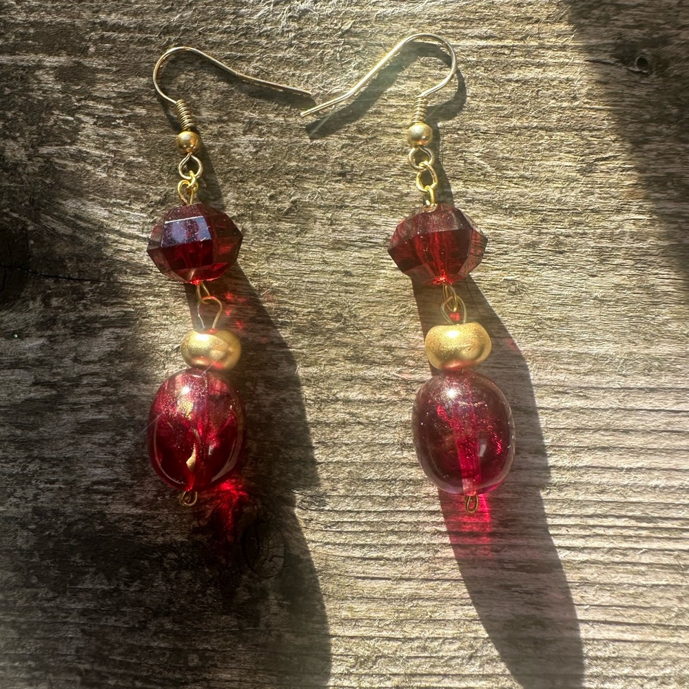 Fuchsia gold accent earrings